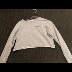 Cropped sweat shirt